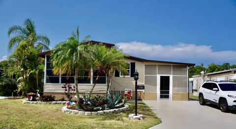 4735 SE Dogwood Terrace, Stuart, FL 34997