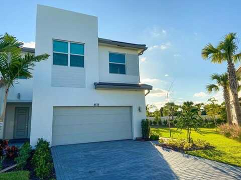 4819 Navali Drive, Lake Worth, FL 33467