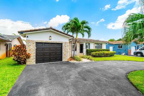 5117 Cleveland Street, Hollywood, FL 33021