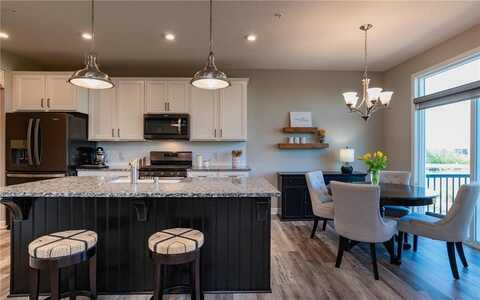 6967 Archer Court, Inver Grove Heights, MN 55077
