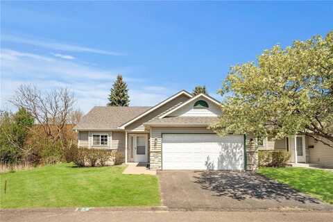 989 County Road D E, Vadnais Heights, MN 55109