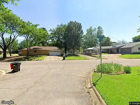 Ne 36Th Street, Paris, TX 75460