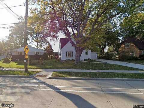 W Prospect Avenue, Appleton, WI 54915
