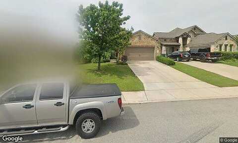 Benton, BOERNE, TX 78006