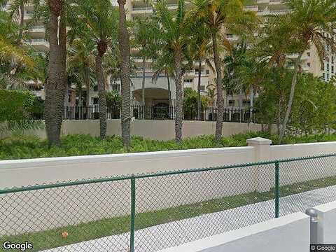 Crandon, KEY BISCAYNE, FL 33149