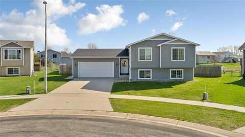 203 9th Avenue SE, Kasson, MN 55944