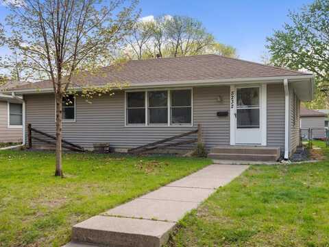 5232 Vincent Avenue N, Minneapolis, MN 55430
