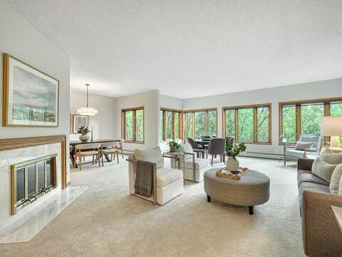 1830 Eagle Ridge Drive, Mendota Heights, MN 55118
