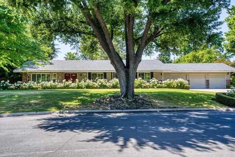 9873 Tea Party Lane N, Fresno, CA 93720
