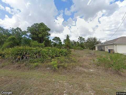 5Th, LEHIGH ACRES, FL 33976