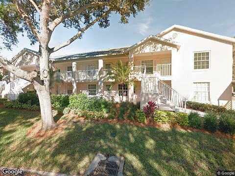 Wiggins Lake, NAPLES, FL 34110