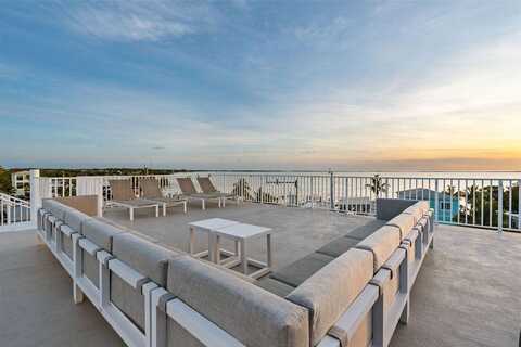 325 Calusa Street, Key Largo, FL 33037