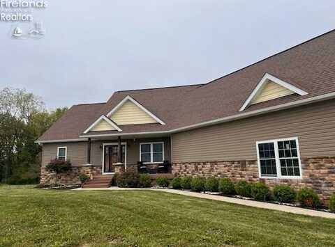 4718 Brushwood Road, Wakeman, OH 44889