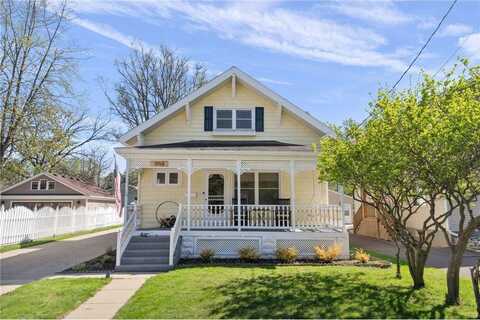 1958 Birch Lake Avenue, White Bear Lake, MN 55110