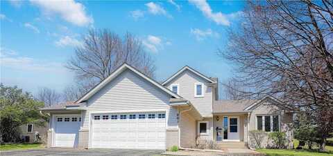 801 Dutchmans Way SE, Watertown, MN 55388