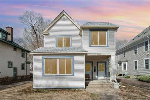 2530 Pleasant Avenue, Minneapolis, MN 55404