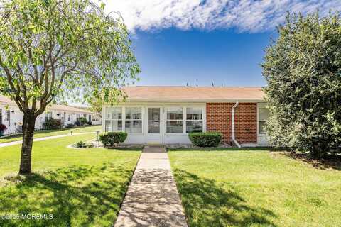 1154A Argyll Circle, Lakewood, NJ 08701