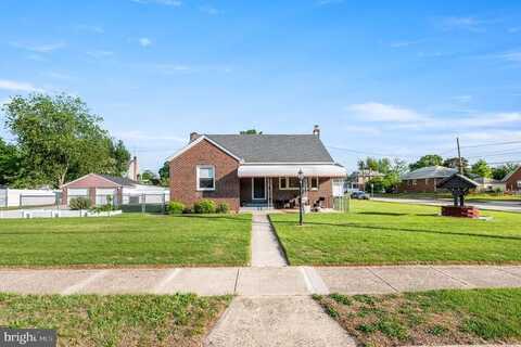 300 MOHICAN STREET, ESSINGTON, PA 19029