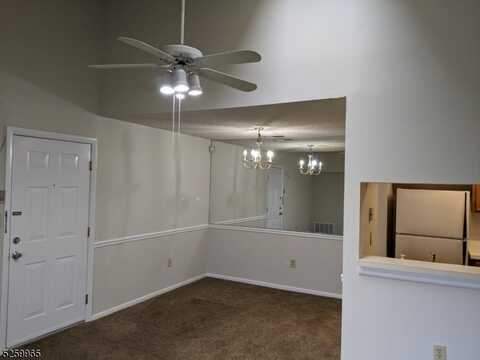 5113 Ravens Crest Dr, Plainsboro Twp., NJ 08536