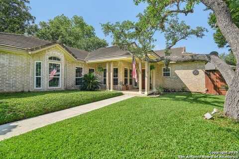 11 Granburg Cir, San Antonio, TX 78218