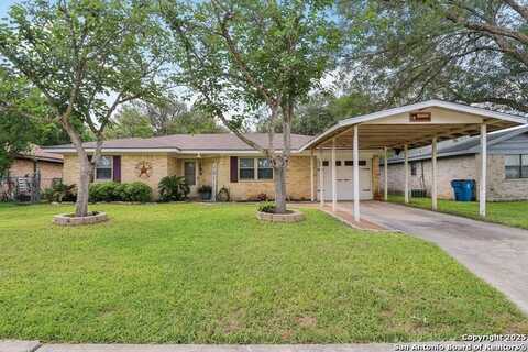 304 SunFlower Dr, Marion, TX 78124