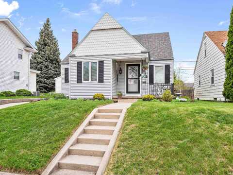 1812 Clover Lane, Fort Wayne, IN 46808