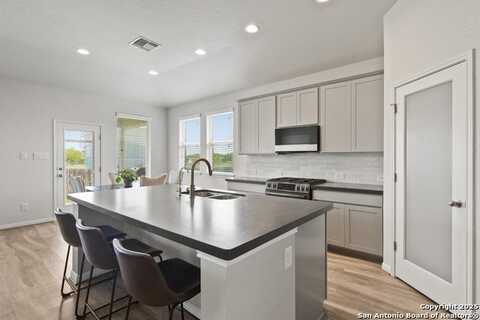 133 edinburgh, Boerne, TX 78015