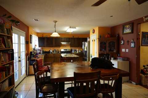 8716 SAWGRASS Place NW, Albuquerque, NM 87121