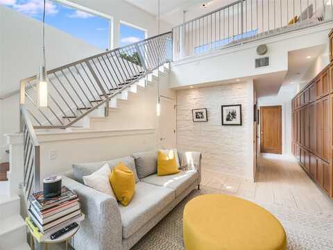 1621 W 12th ST A, Austin, TX 78703