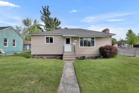 2204 W CROWN Ave, Spokane, WA 99205