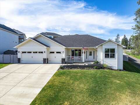 9302 W Floyd Dr, Cheney, WA 99004
