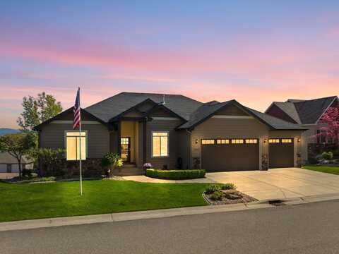 8504 E Black Oak Ln, Spokane, WA 99217