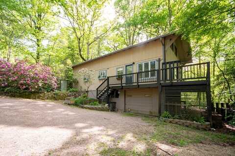 37 Geneva Cir, Franklin, NC 28734