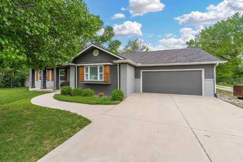 151 N Jackson Heights St, Wichita, KS 67206
