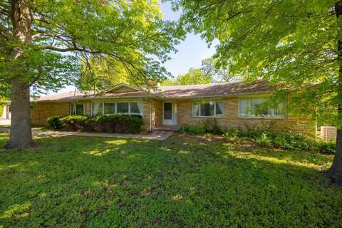 3700 Palos Verdes, Valley Center, KS 67147