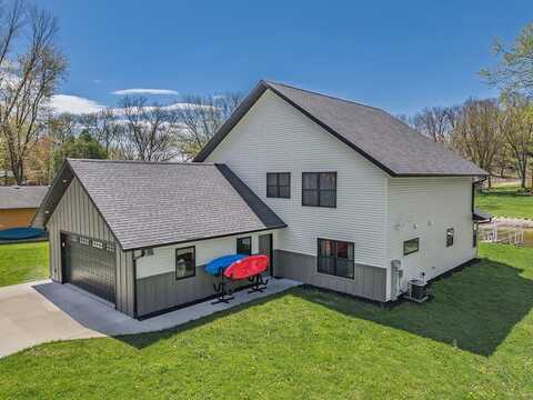 S952 W Redstone Drive, La Valle, WI 53941