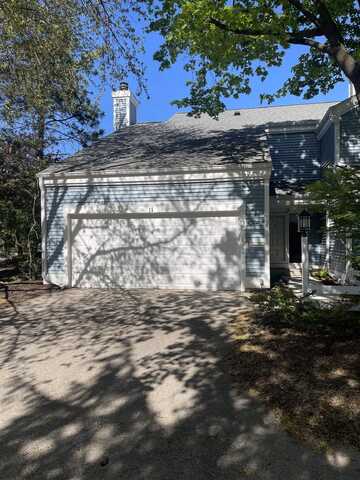 11 Winterberry Trail, Madison, WI 53717