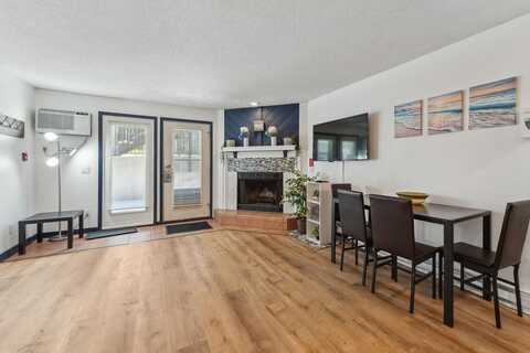 1093 Canyon Road, Wisconsin Dells, WI 53965