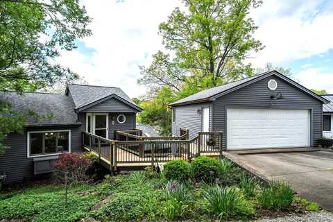 1622 Aqua Vista Drive, Lawrenceburg, IN 47025