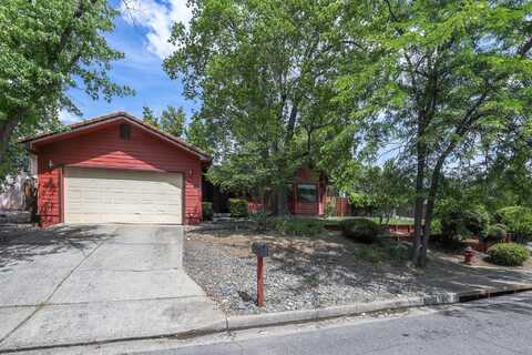 5663 Terra Linda Way, Redding, CA 96003