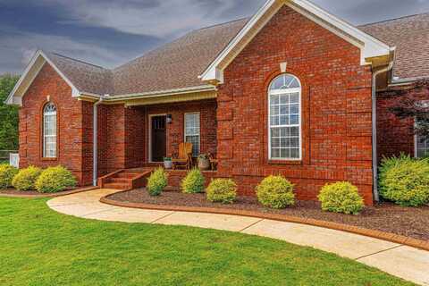 100 Melissa Dr, Muscle Shoals, AL 35661