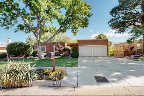 711 Branding Iron Drive SE, Albuquerque, NM 87123