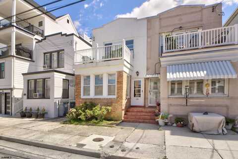 135 N Newport Ave, Ventnor City, NJ 08406