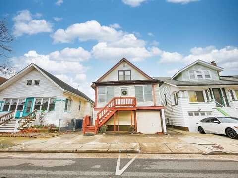 14 N Hillside Ave, Ventnor City, NJ 08406