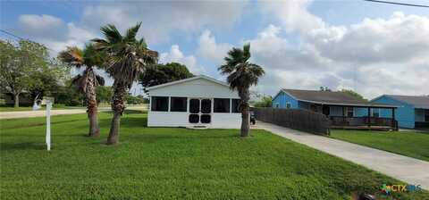 101 E Saint Louis Avenue, Seadrift, TX 77983