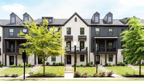 135 CLIMBING IVY Circle, Fayetteville, GA 30214