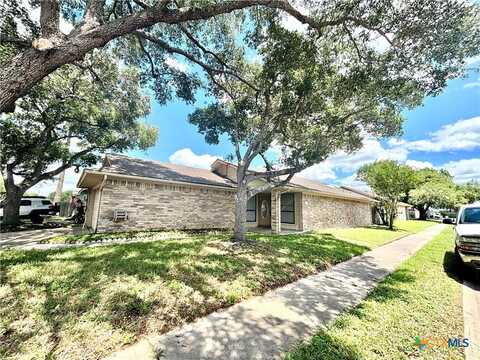 127 Cabana Drive, Victoria, TX 77901
