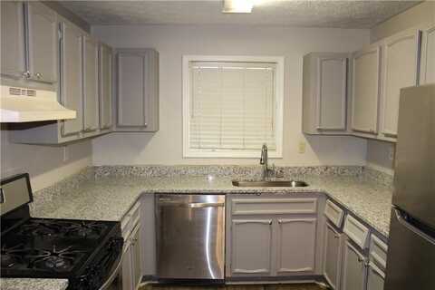 1105 Natchez Trace, Atlanta, GA 30350