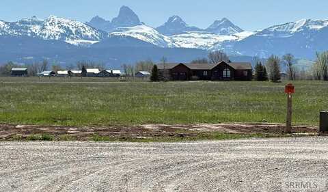 5144 N 565 W, Tetonia, ID 83452