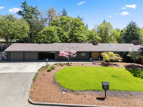 349 Windsor Avenue, Medford, OR 97504
